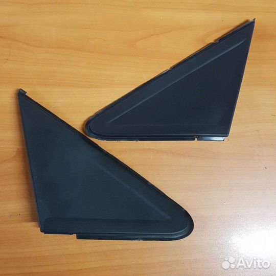 Накладки зеркал Ford Focus 2 (треугольники)