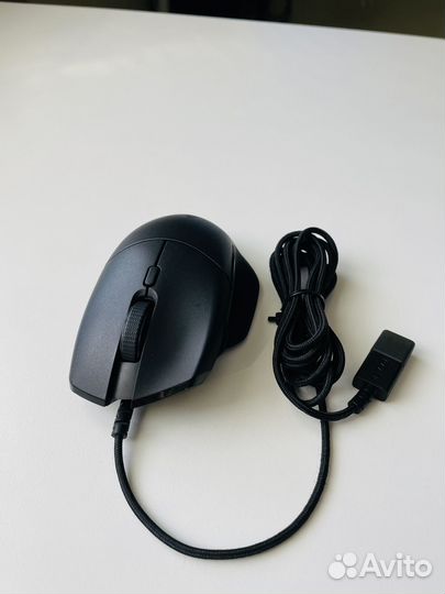 Игровая мышь Razer Basilisk