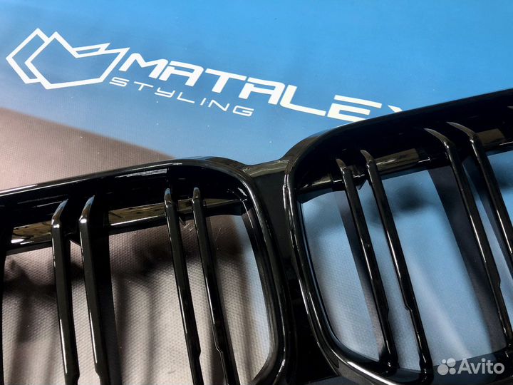 Решетка радиатора BMW F44 M глянец