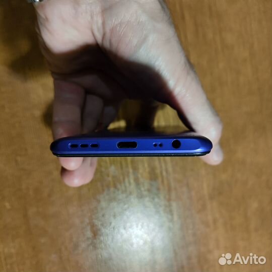 Телефон Xiaomi Redmi 9