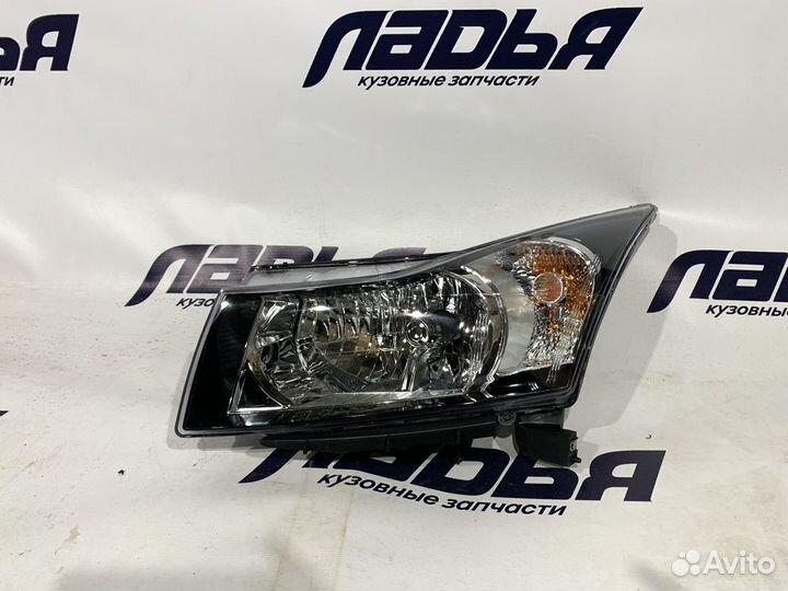 Фара Chevrolet cruze левая