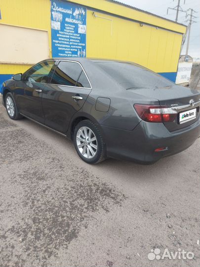 Toyota Camry 2.5 AT, 2014, 180 000 км