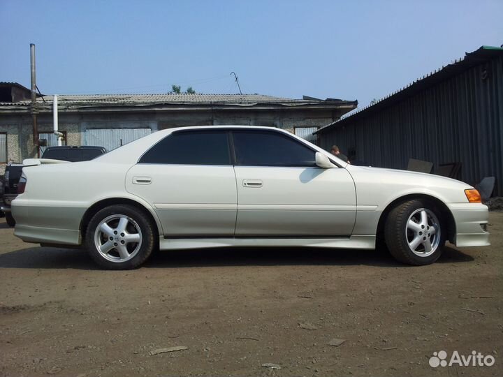 Toyota Chaser 100 комплект накладок