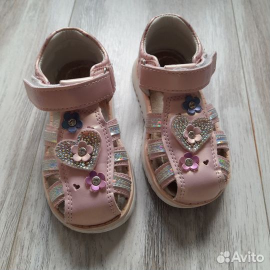 Обувь пакетом весна-лето на девочку 23-25