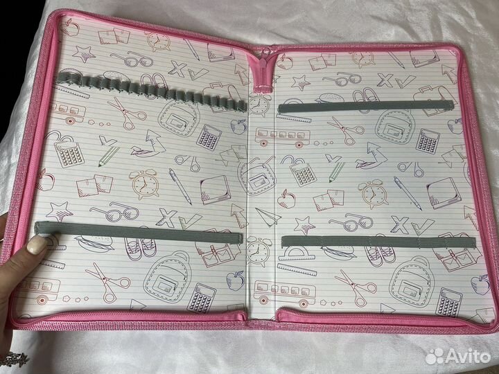 Рюкзак / портфель и папка для девочки
