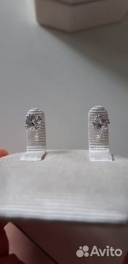 Серьги оригинал новые Swarovski