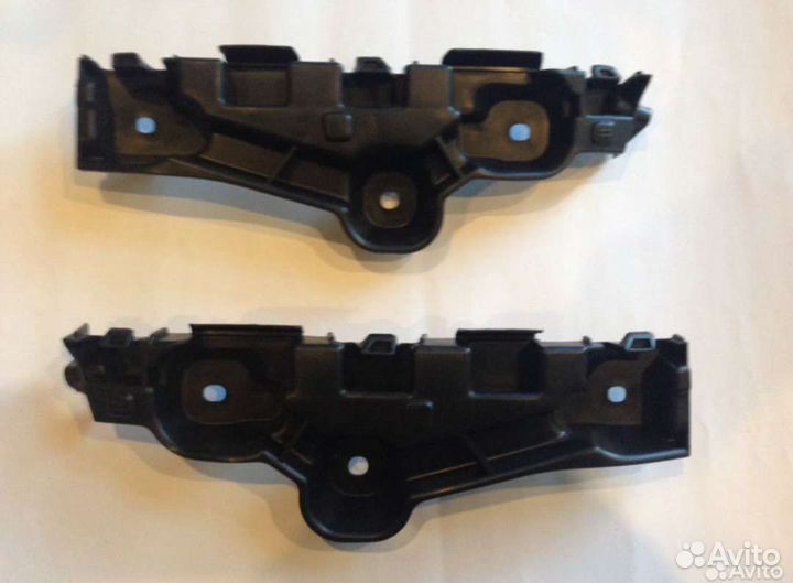 Крепление бампера Renault logan Sandero 2 14-18