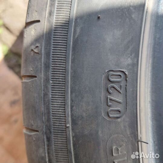 Sava Intensa UHP 2 225/45 R17 91Y