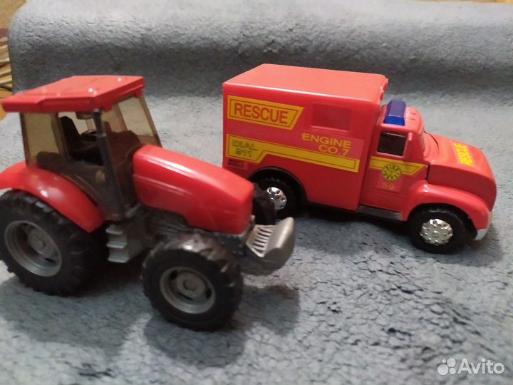 Машинки металлические