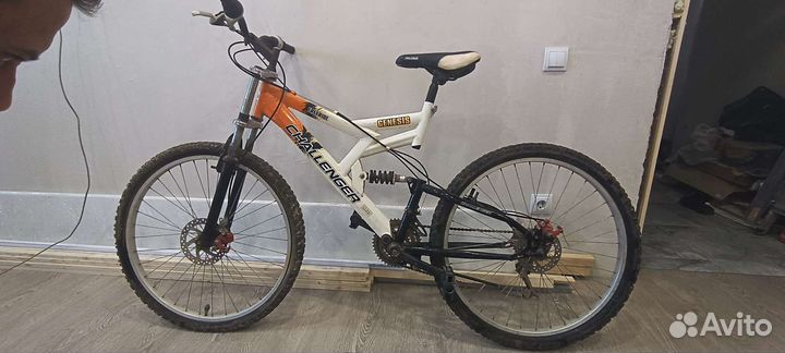 Велосипед challenger LUX Series chimano