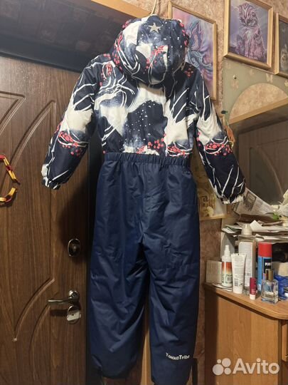 Зимний комбинезон для девочки
