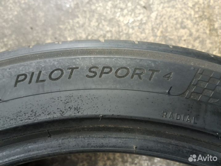 Michelin Pilot Sport 4 255/45 R19 104Y