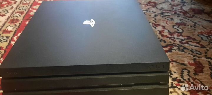 Sony PS4 pro 1tb