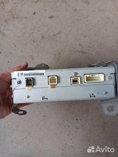 Электронный блок навигации Toyota Land Cruiser 200