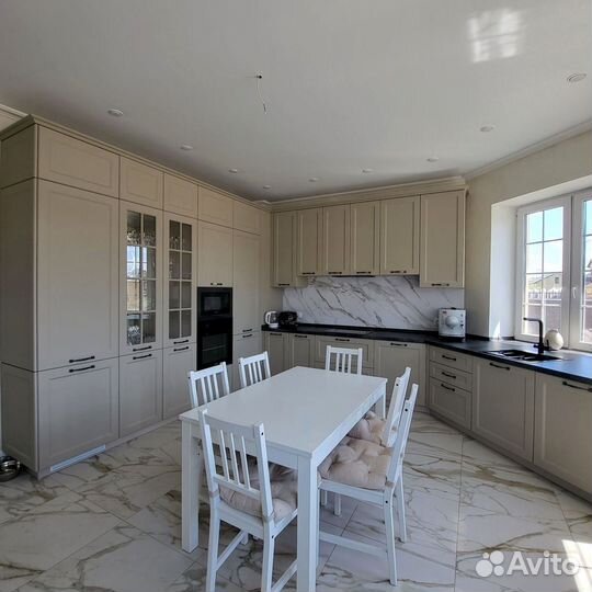 Кухонный гарнитур Medea на заказ