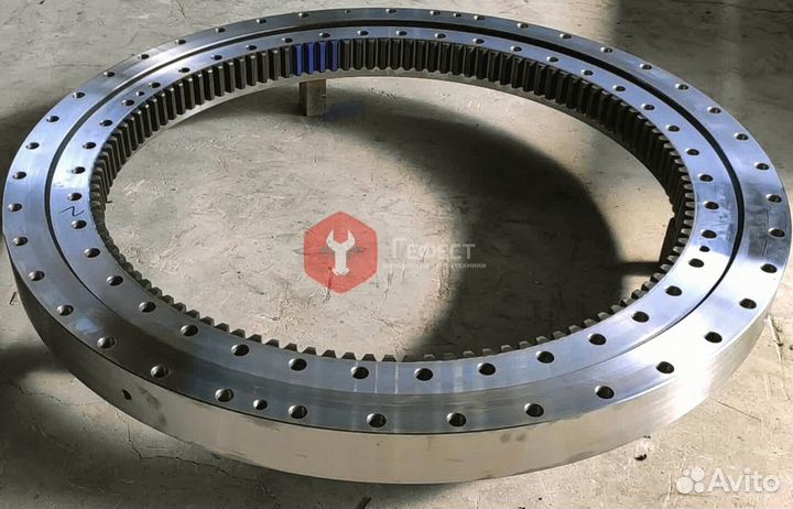 Опорно-поворотный круг Doosan DX300L 140109-00010A