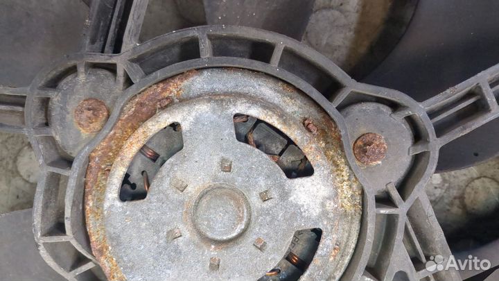 Вентилятор радиатора Renault Trafic, 2005