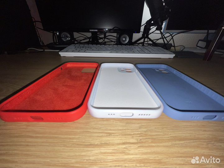 Чехол на iPhone 12