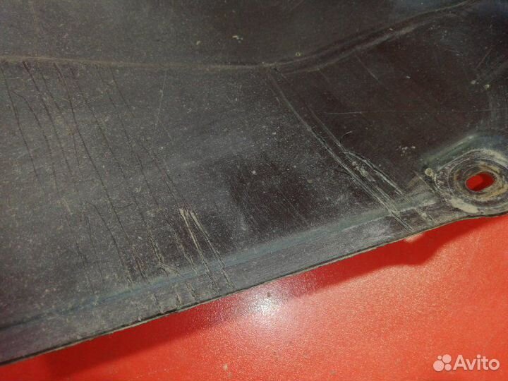 Защита горловины бензобака Toyota Mark Ii JZX110