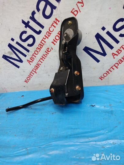 Педаль газа Mitsubishi Fuso Canter FE70E 4M51