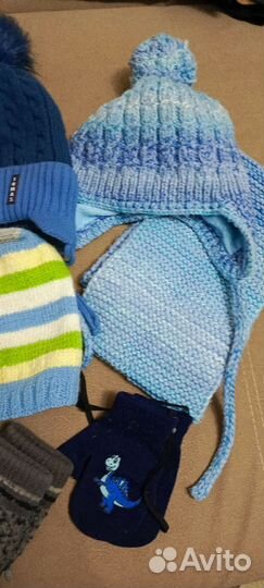 Шапки, варежки на разный возраст