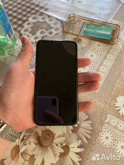 iPhone 11 Pro, 64 ГБ