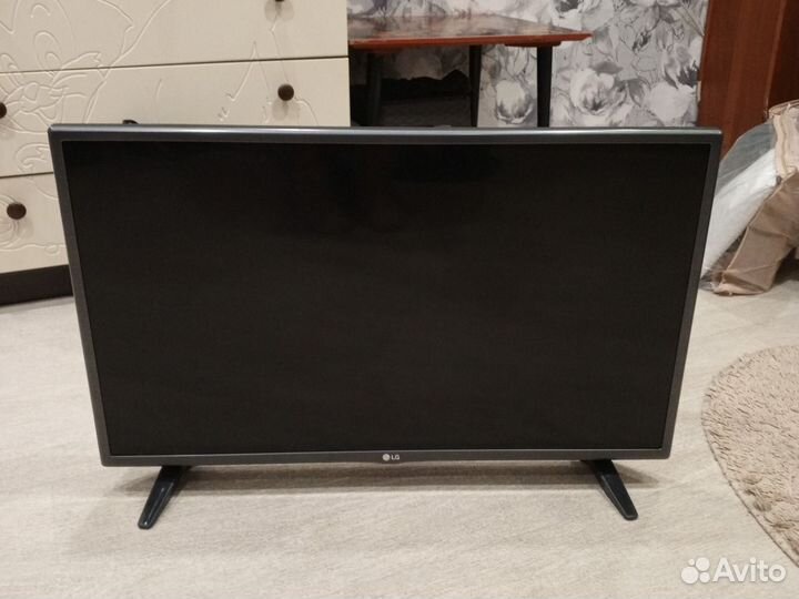Телевизор SMART tv 32