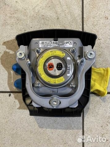 Toyota Land Cruiser Prado J150 подушка в руль