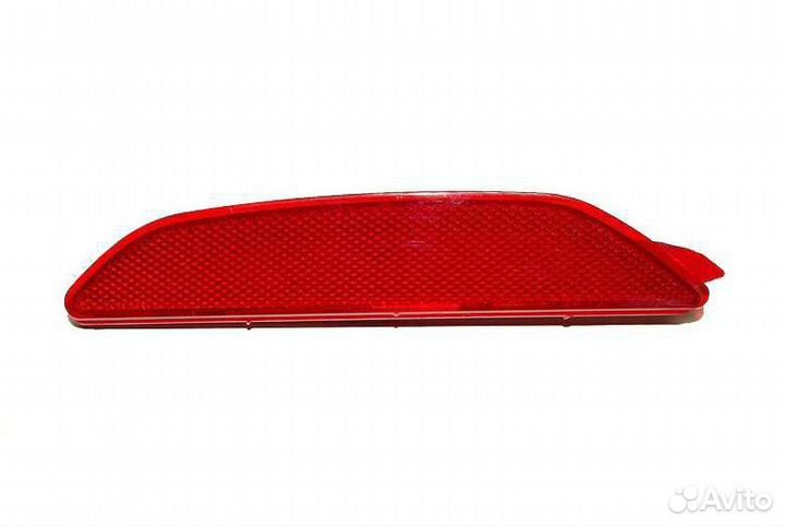 Катафот заднего бампера на Киа Рио дорестайлинг