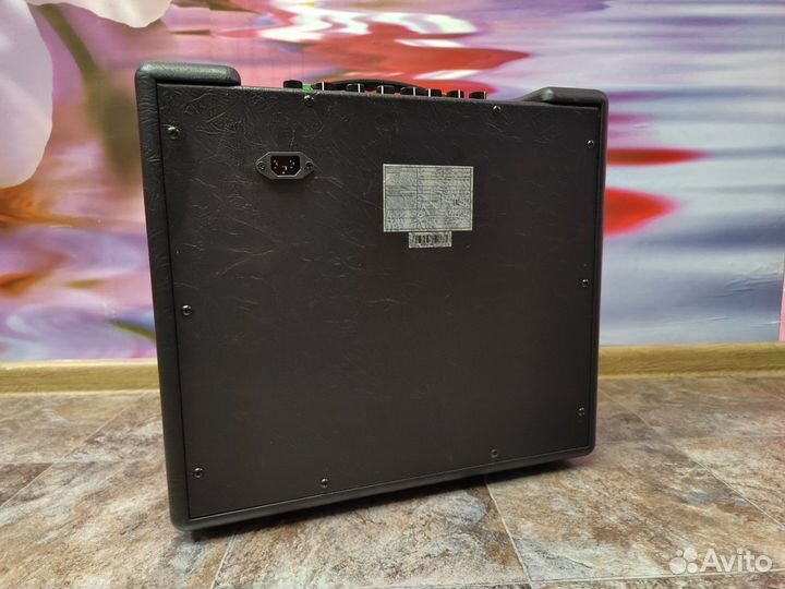 Комбоусилитель nux 40bt