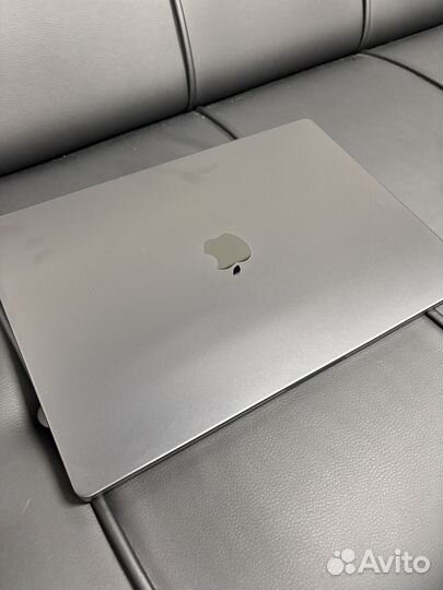 Apple MacBook Pro 16 m3 max 36/1