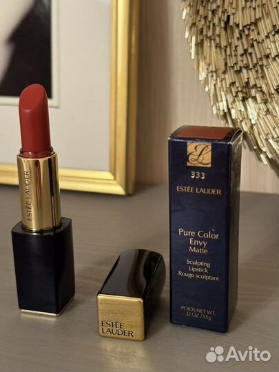 Estee lauder помада 333 persuasive