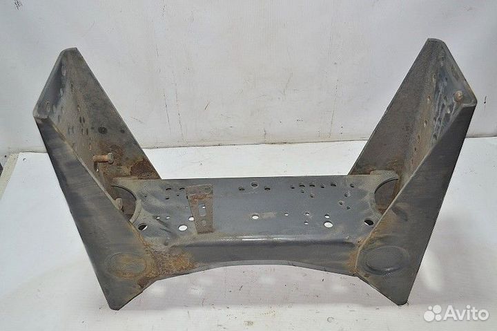 Траверса рамы scania R-series (01.04)