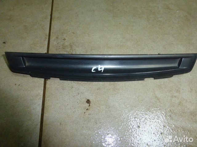 C4 Накладка пластиковая торпеда Citroen