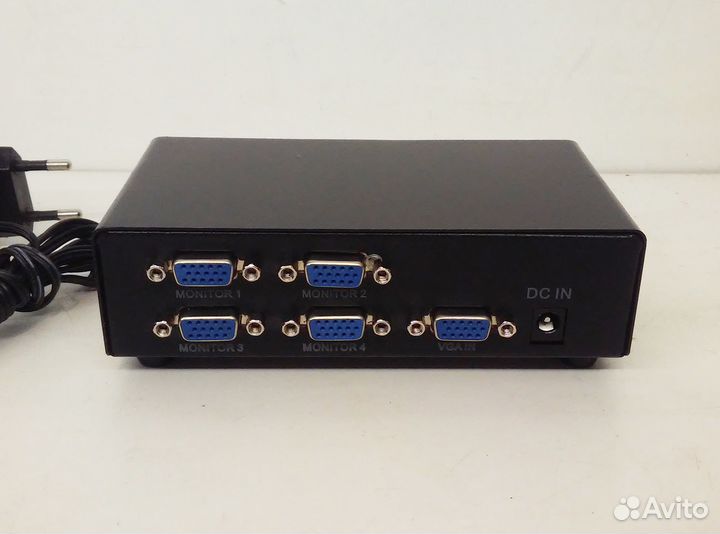 Разветвитель (Splitter) VGA на 4 порта