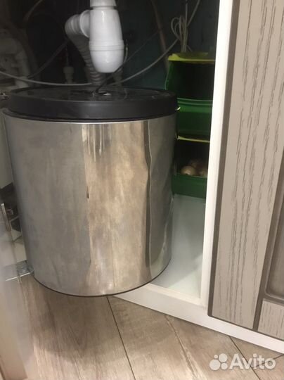 Мусорное ведро