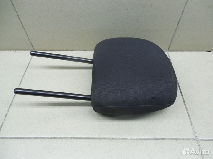 Подголовник Duster 2012