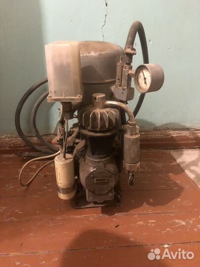 Компрессор воздушный 220в бу