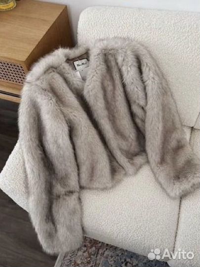 Шуба из искусственного меха