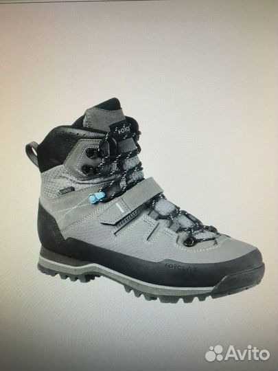 Треккинговые ботинки