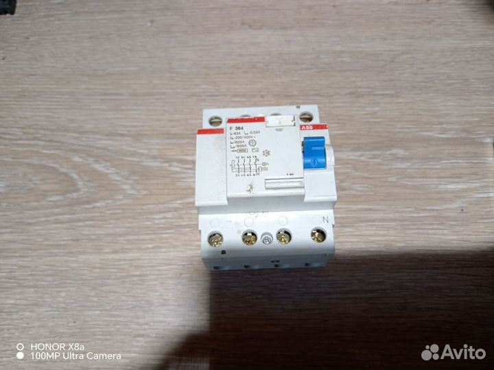 Автоматический выключатель abb