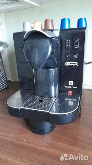 Кофемашина nespresso