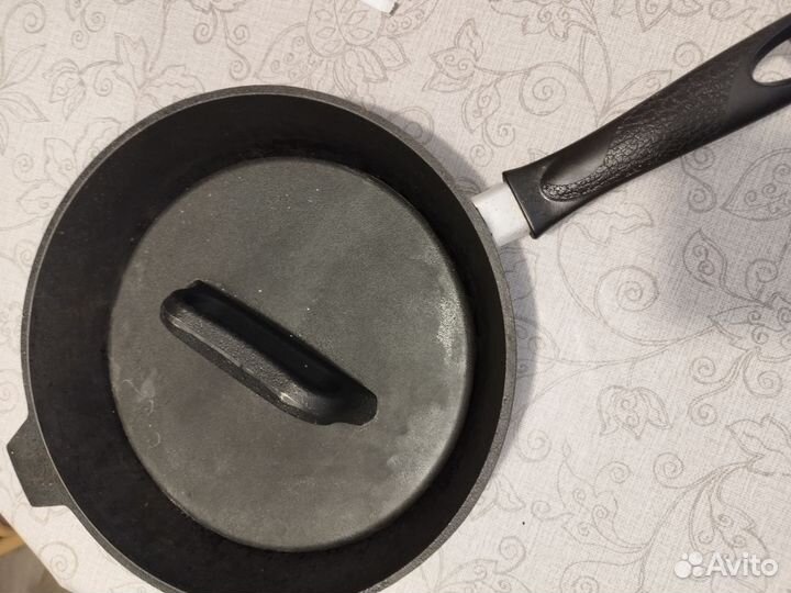 Чугунная сковорода гриль с прессом