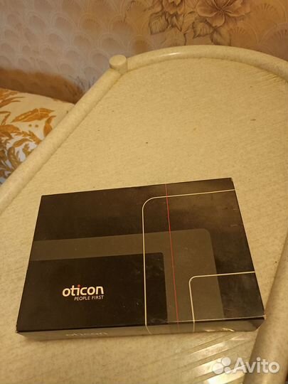 Слуховой аппарат Oticon Atlas + заушный