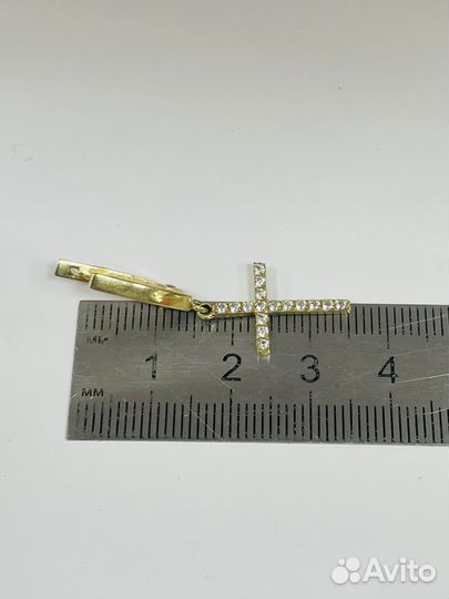 Золотые серьги крестики 585