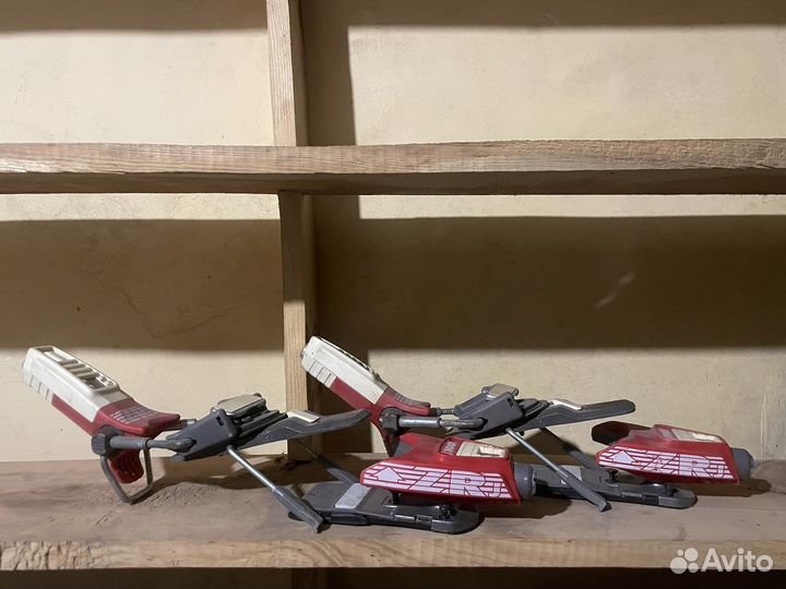 Крепления для горных лыж старые