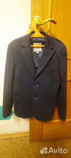 Пиджак на мальчика 128
