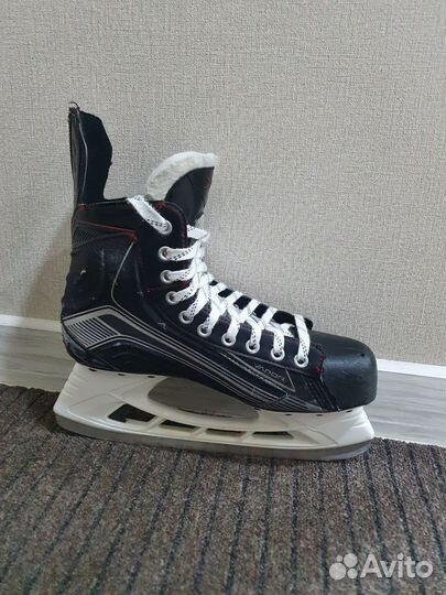 Хоккейные коньки Bauer Vapor X500