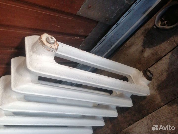 Батарея чугунная