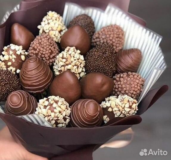 Клубника свежая в шоколаде